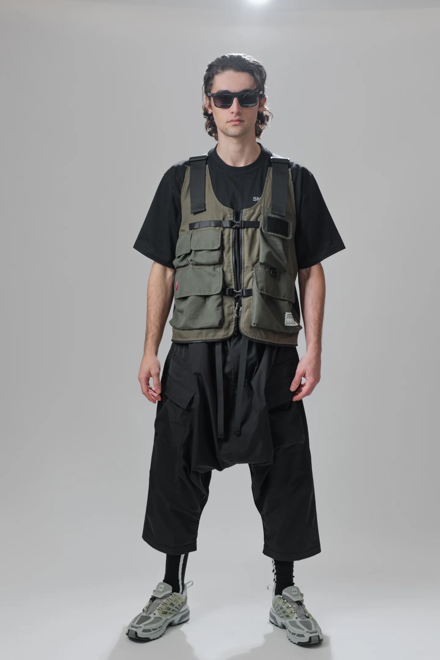BADLANDS Utility Vest/Tote Bag - Evergreen - Image 3