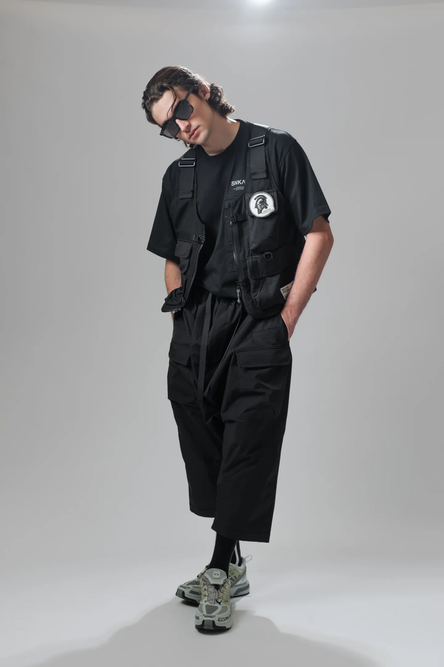 BADLANDS Utility Vest/Tote Bag - Midnight - Image 10